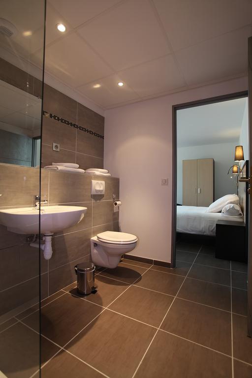Hotel Restaurant Les Pielettes Le Rove 部屋 写真